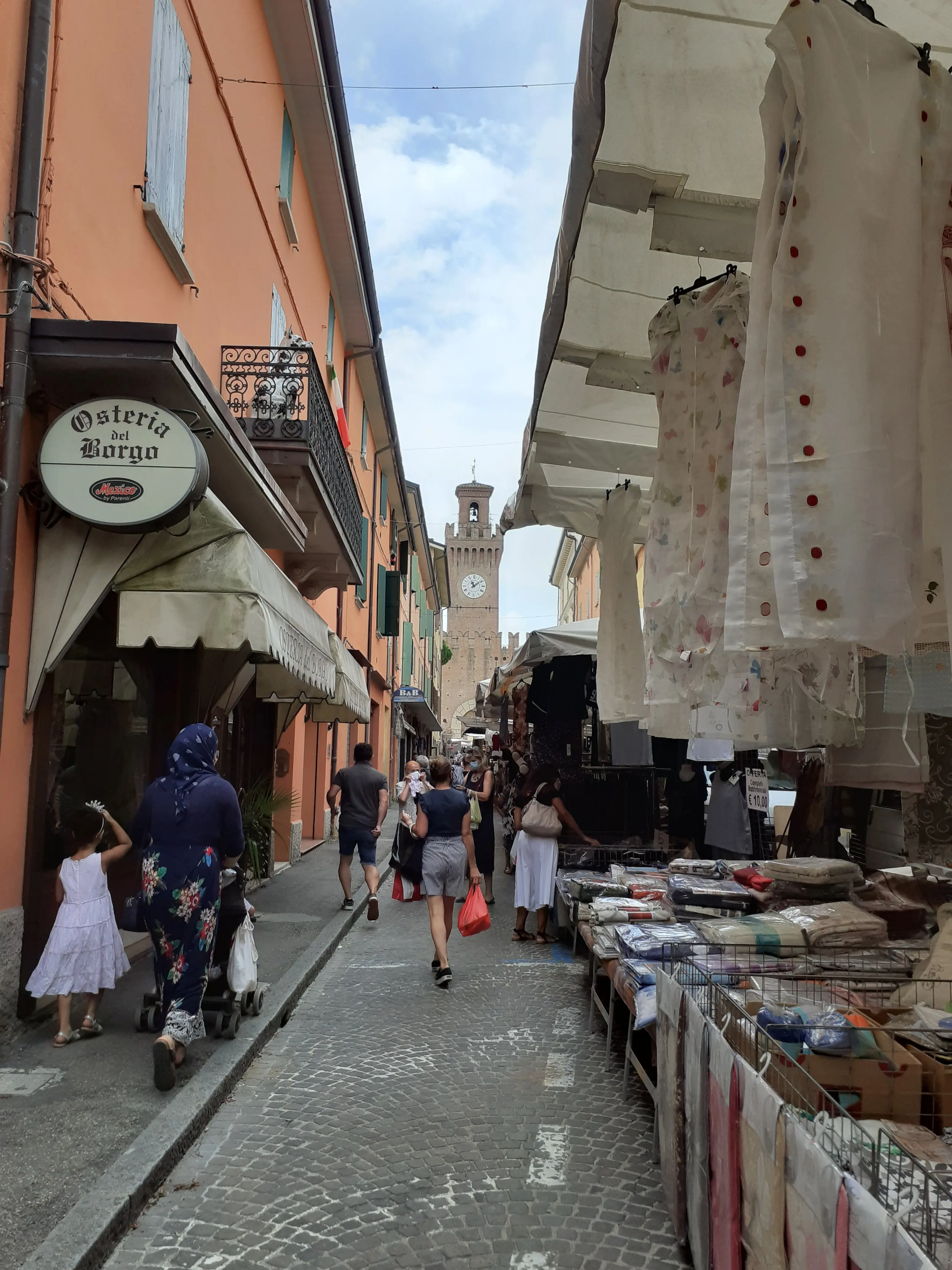 Mercato tradizionale del lunedì