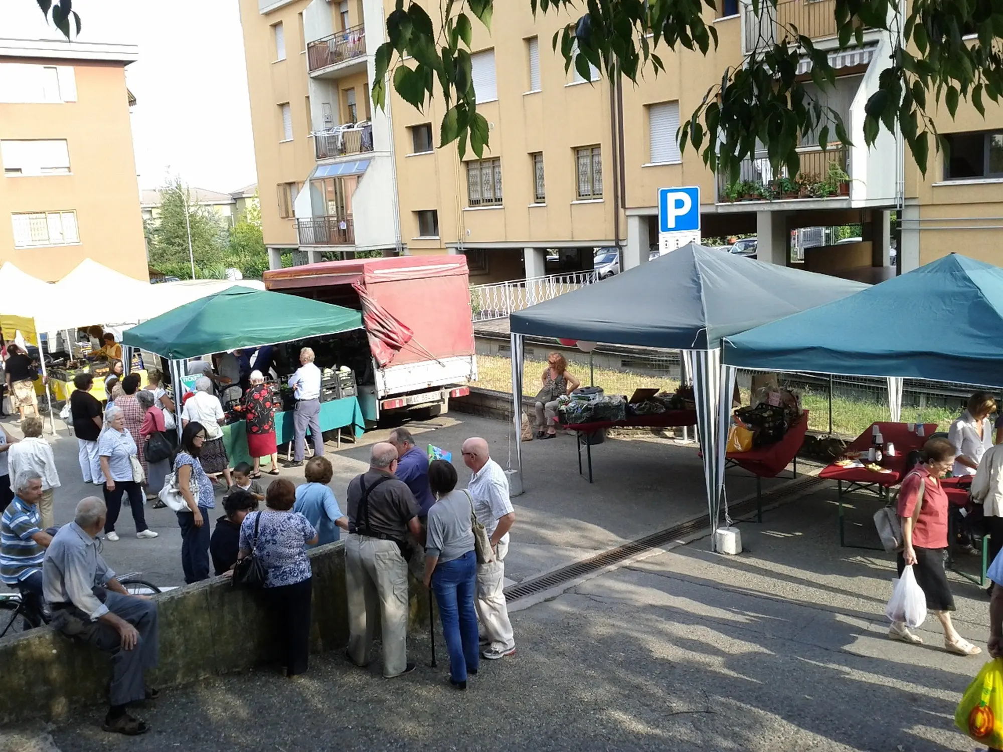 Farmer's Market Bertella