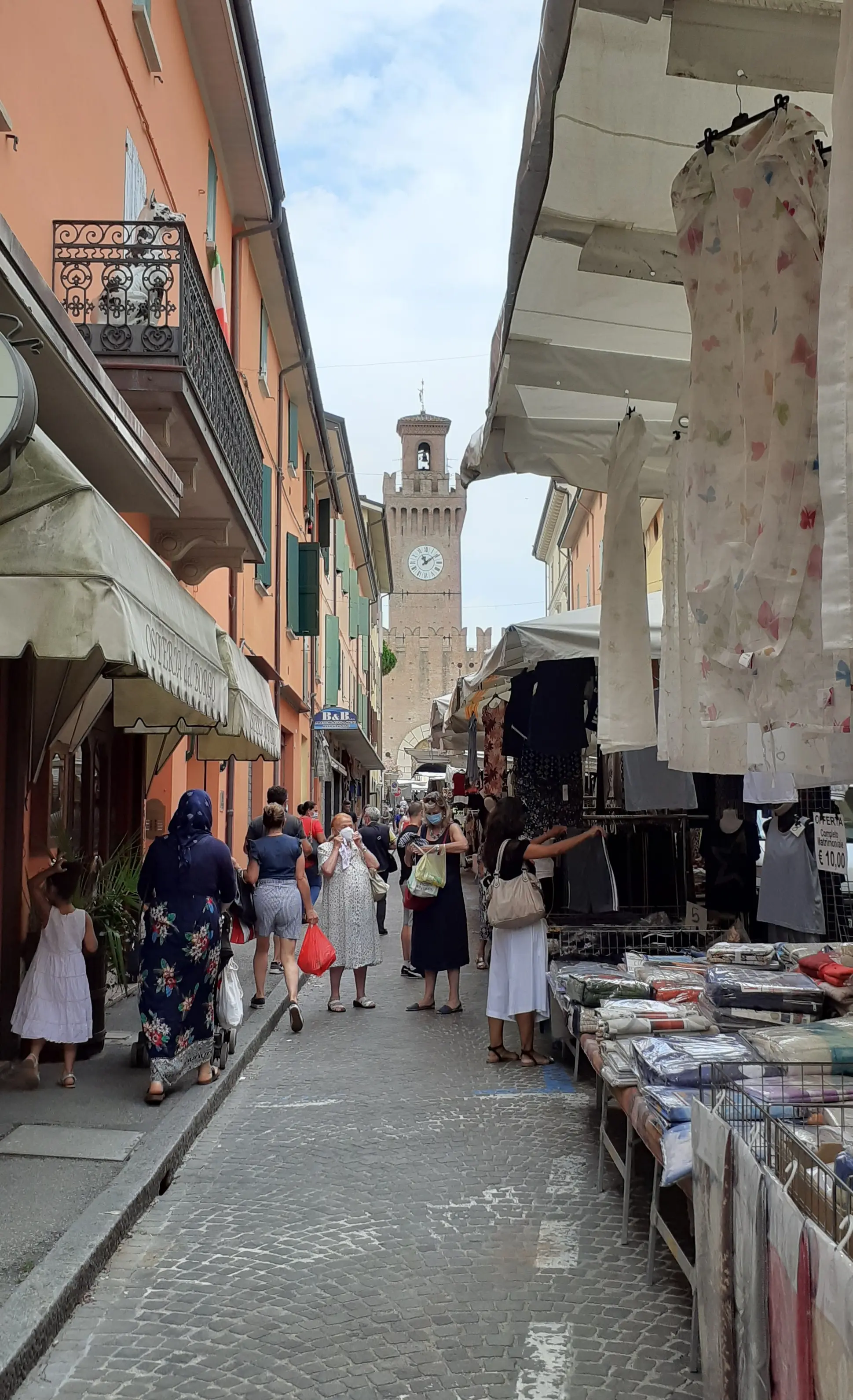 Mercato tradizionale del lunedì
