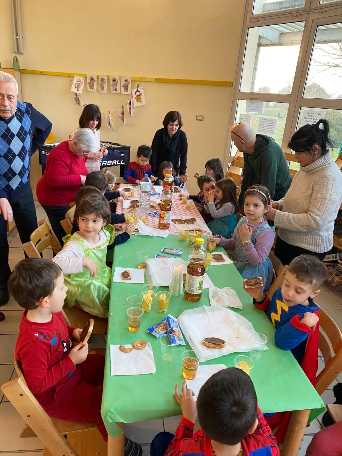 “Arcobaleno dei valori: diritto al cibo”