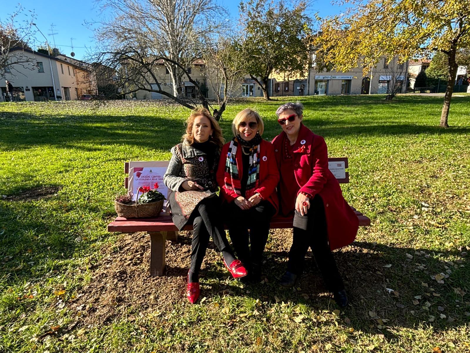 Inaugurazione panchina rossa Osteria Grande 23-11-2024
