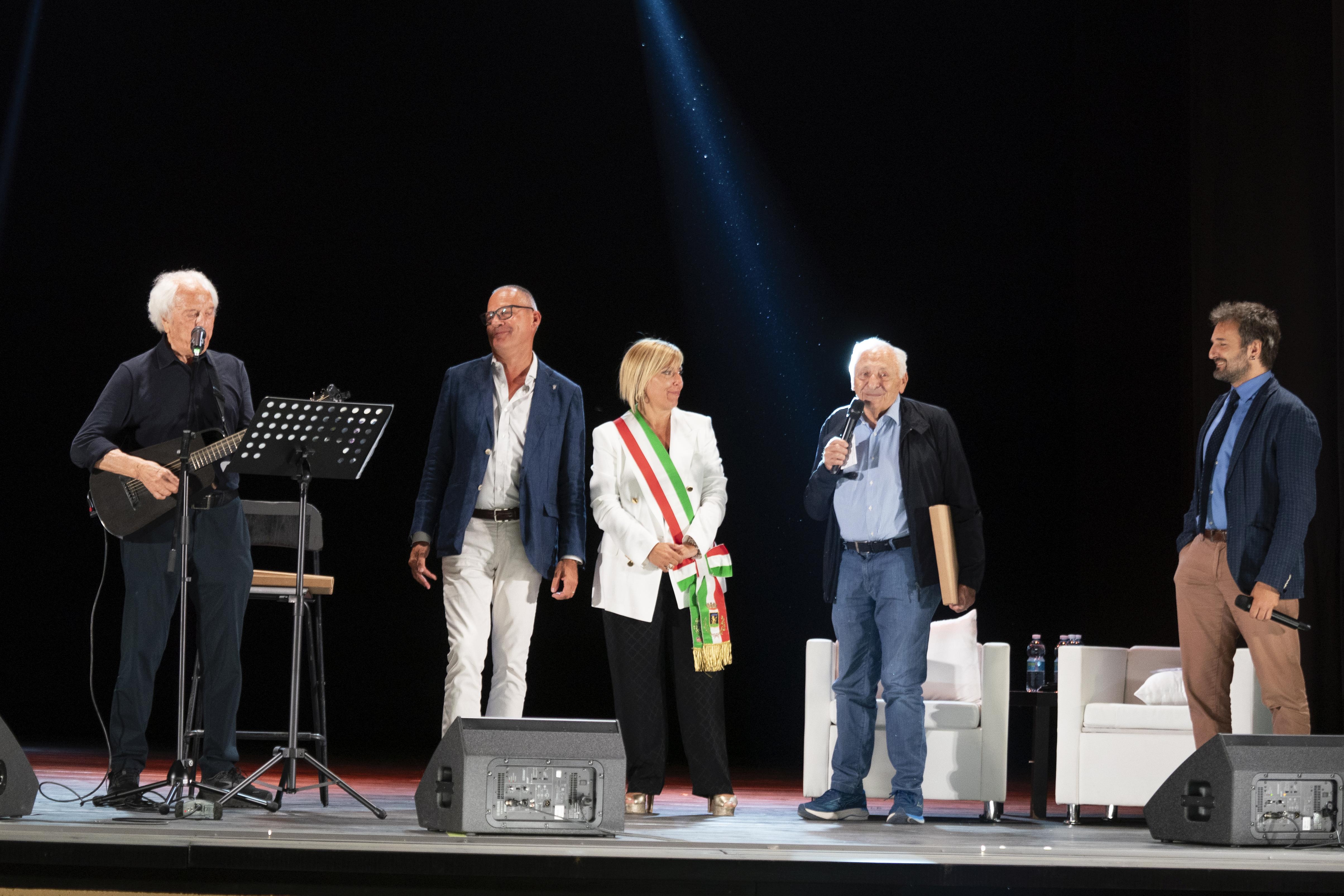 Serata inaugurale stagione estiva 2025 con Mogol e Lavezzi