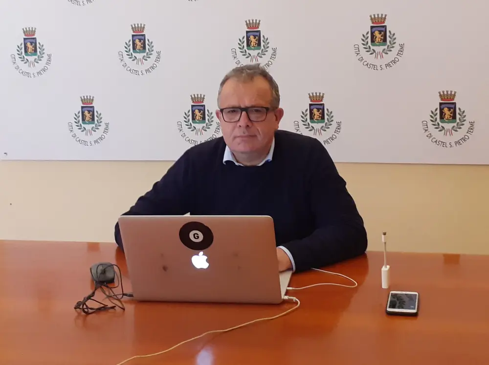 Gli auguri di buona Pasqua del sindaco Fausto Tinti
