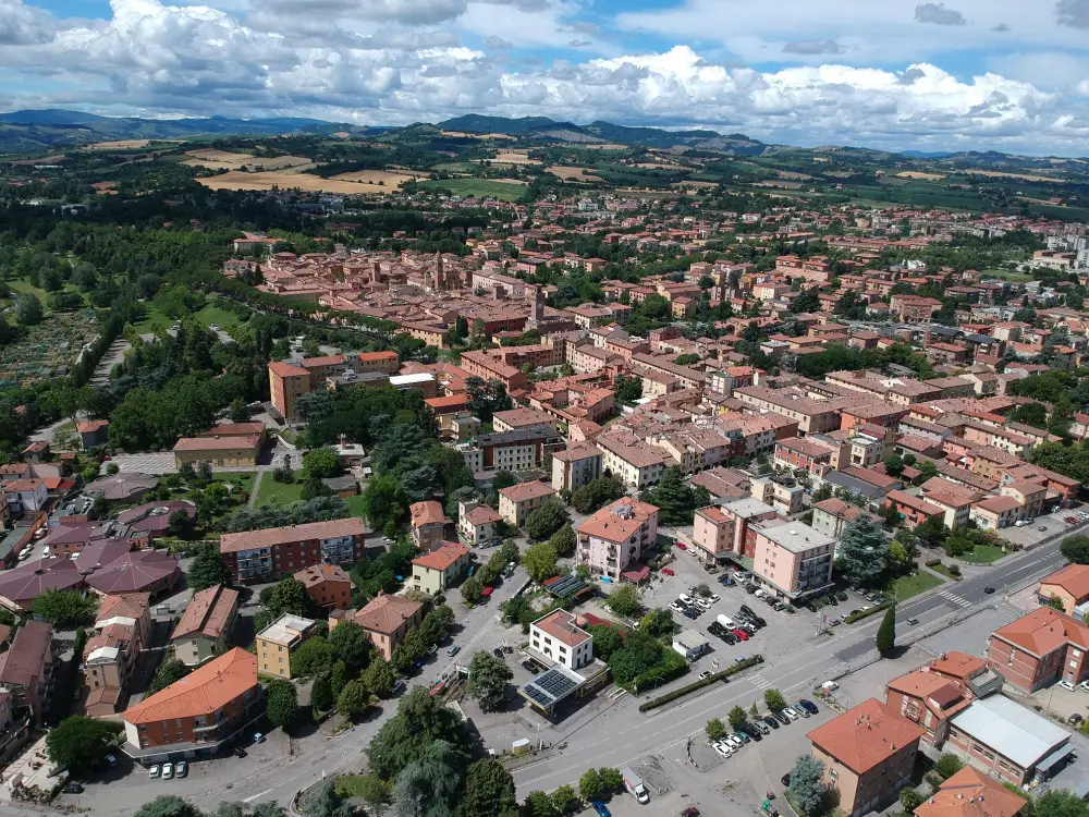 Alpini e Auser presentano due nuovi automezzi al servizio della città