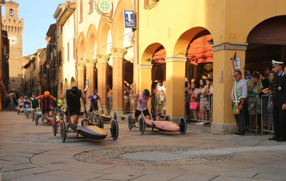 Carrera: al via le prove libere domenica 3 in viale Terme