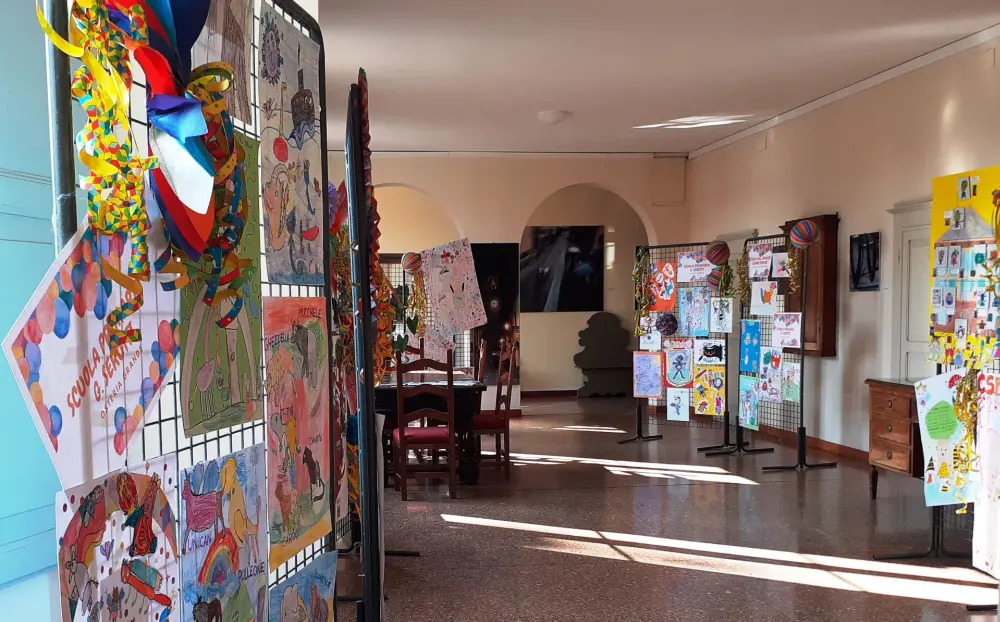 Carnevale: ultimi giorni per visitare la mostra dei disegni in municipio