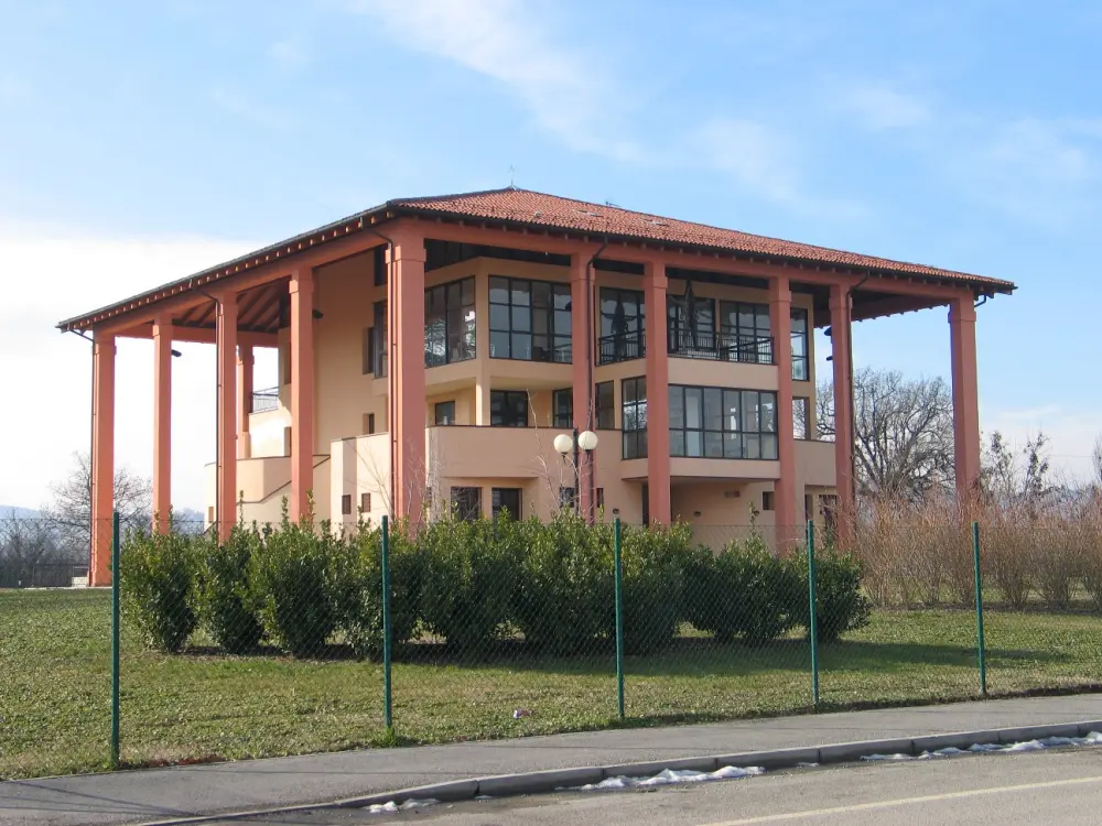 Oggi mercoledì 17 è chiusa la Biblioteca di Osteria Grande