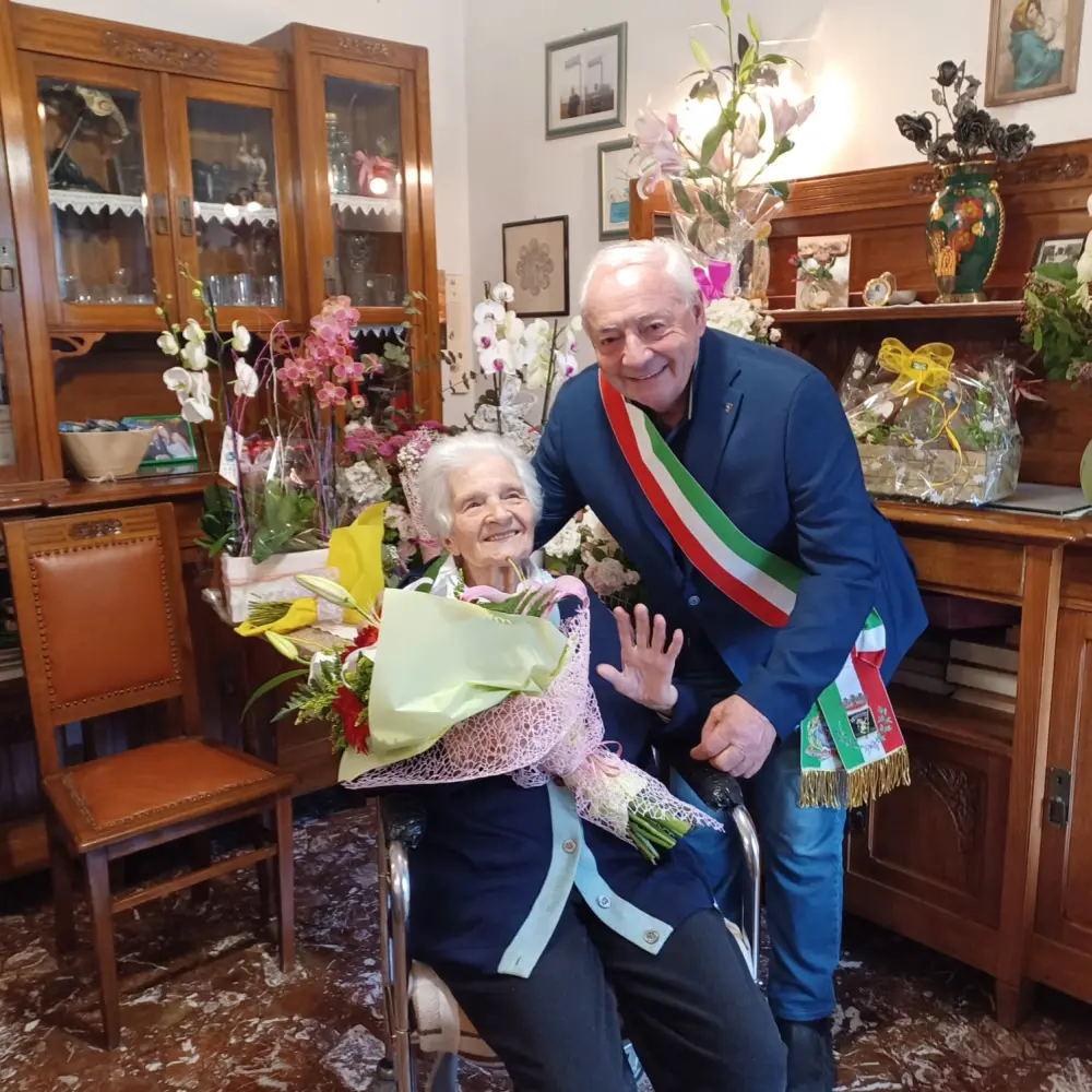Gli auguri per i 100 anni di Marina Bortolotti