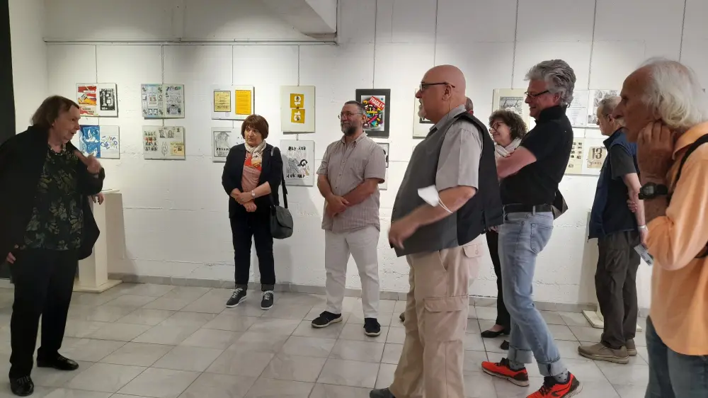 120 artisti da tutto il mondo nella mostra a cura di Anna Boschi dedicata al grande Ray Johnson