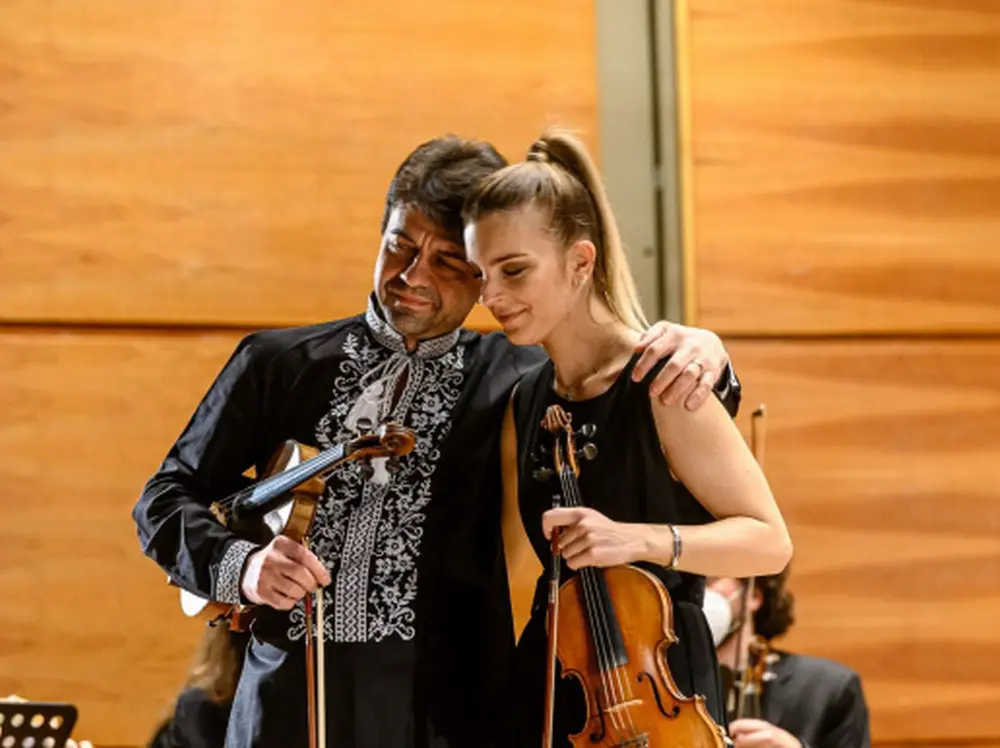 ERF: lunedì 4 al SS.Crocifisso concerto dei violinisti Ksenia Milas e Oleksandr Semchuk