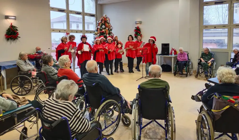 Il ringraziamento ai volontari per la Festa di Natale alla Coccinella