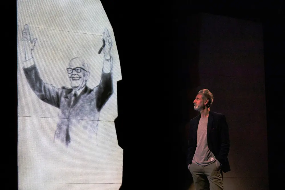 Al Cassero, sabato 20 va in scena Andrea Santonastaso in “Sandro”, monologo su Sandro Pertini