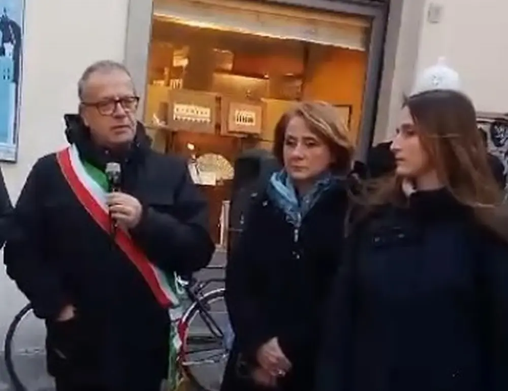 Il sindaco Tinti a Firenze alla posa della pietra d