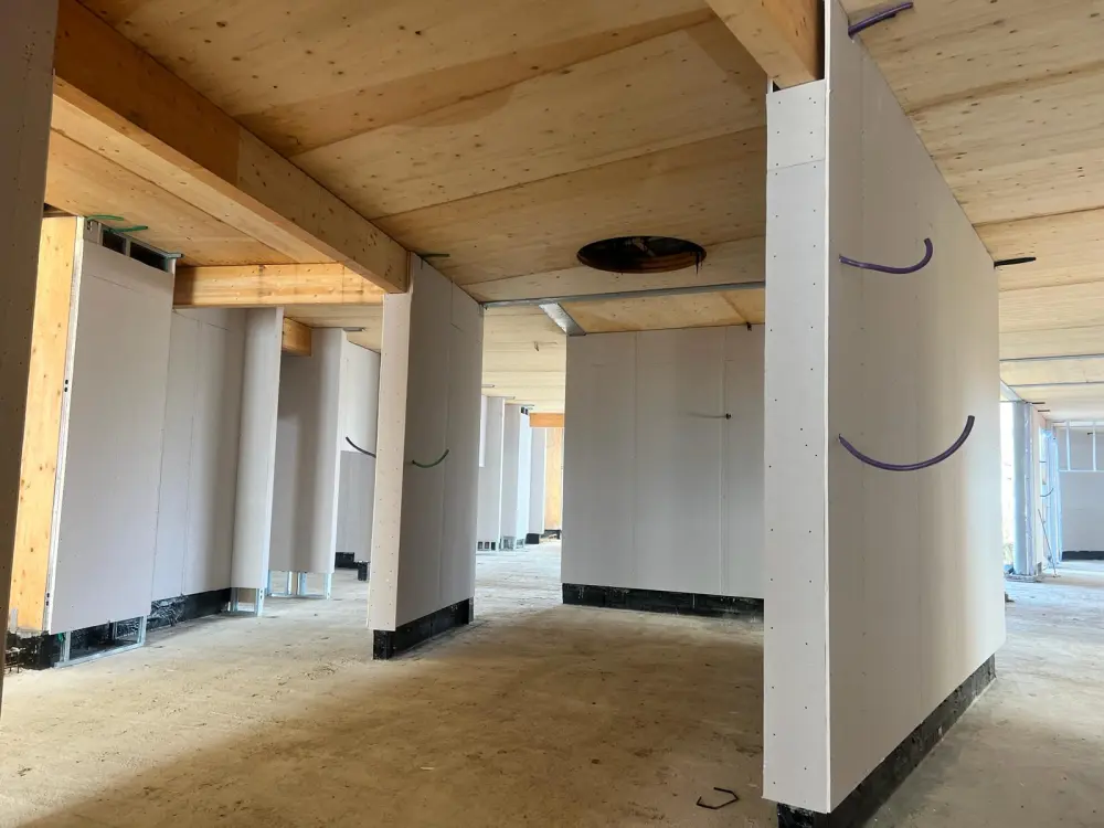 Il Consiglio Comunale in visita al cantiere delle scuole di Osteria Grande