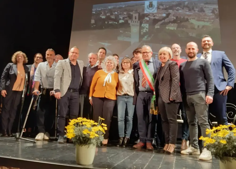 “Dieci anni di noi”: il saluto del sindaco Fausto Tinti al termine del suo mandato