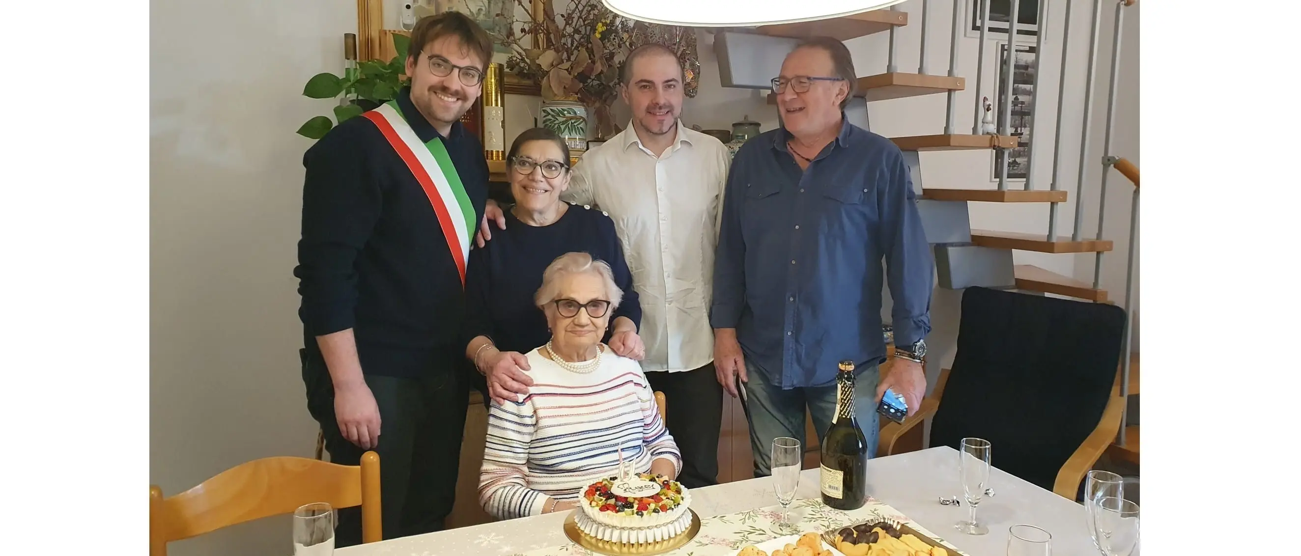 Gli auguri per i 101 anni di Clara Bernagozzi