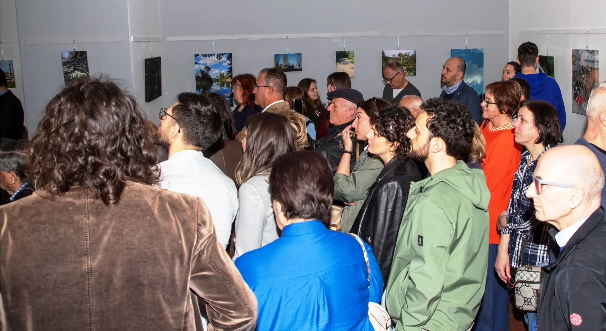 Ultimi giorni per la mostra “I colori di Castel San Pietro Terme con lo sguardo di Valter Bernardi”
