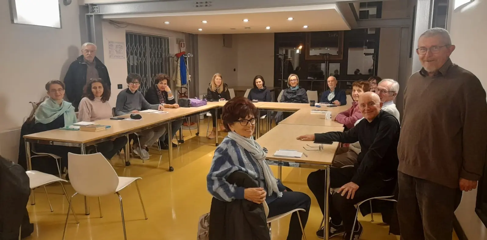 Il Gruppo di Lettura giudica “eccessivo” il libro “Questa non è una canzone d’amore” di Robecchi