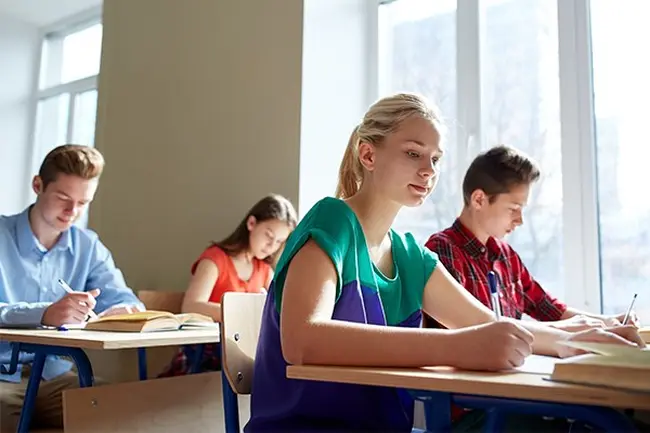 Bando per borse di studio per l'anno scolastico 2025/2026, domande dal 4 settembre al 24 ottobre 202