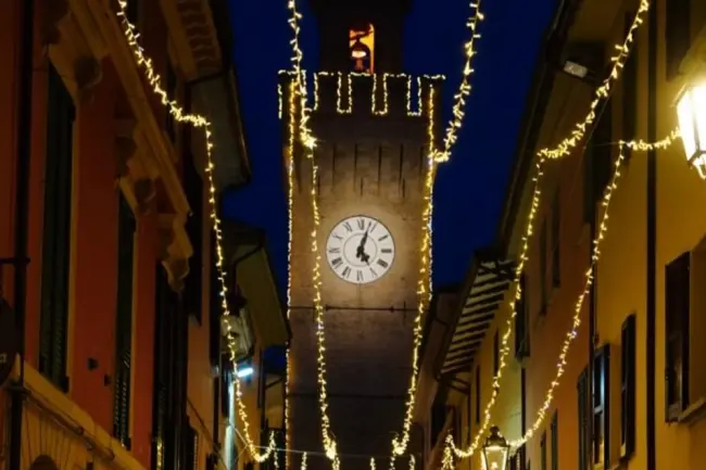 Notte di San Silvestro: brindisi e fuochi d’artificio in Piazza Galvani