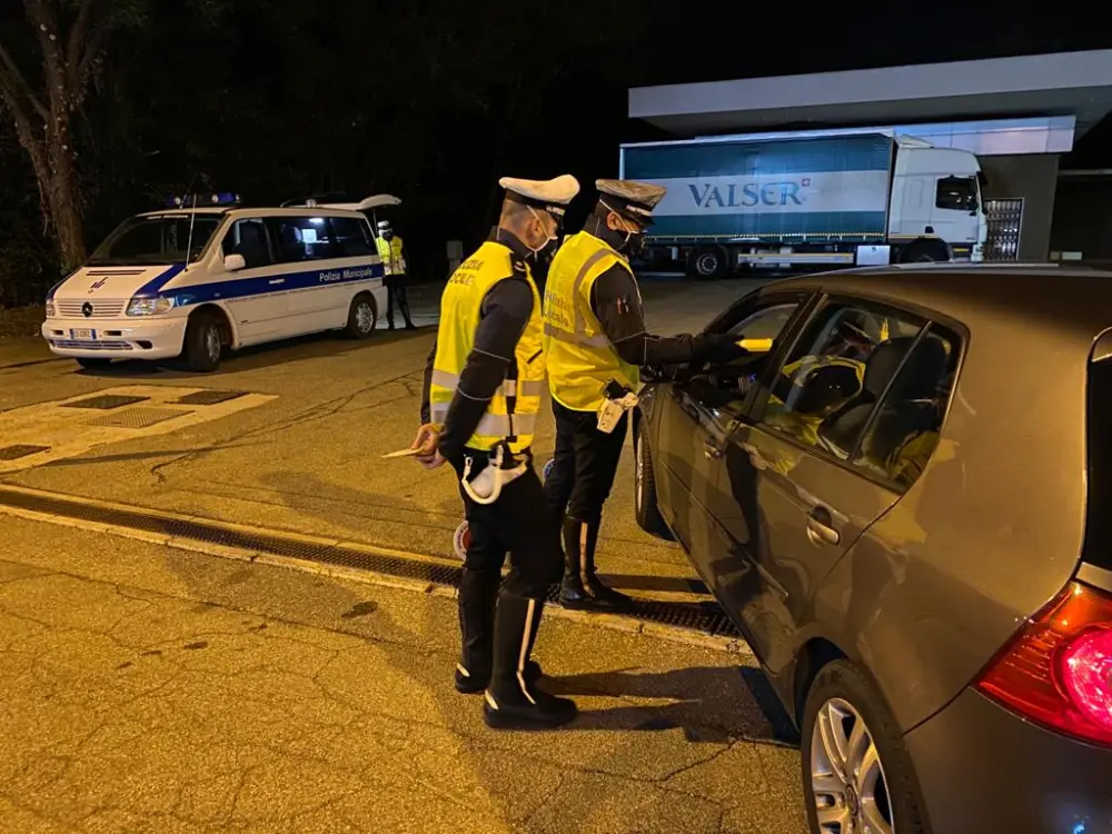 Polizia Locale: una notte di controlli per il rispetto delle regole